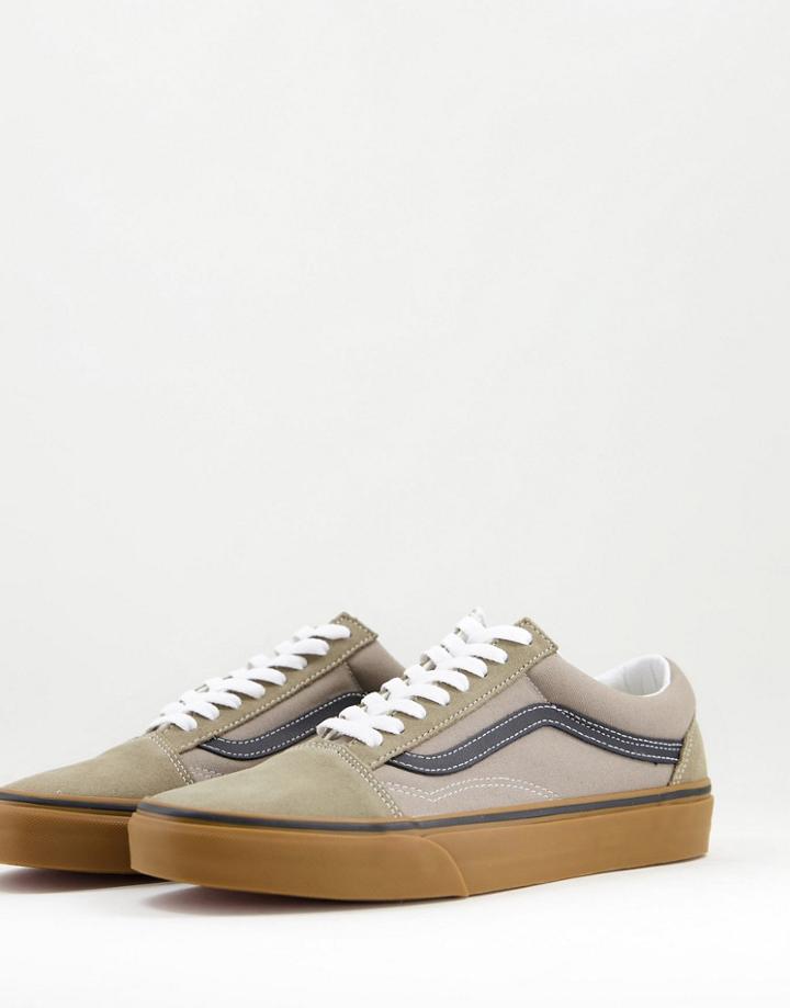 Vans Old Skool Gum Sole Sneakers In Gray-black