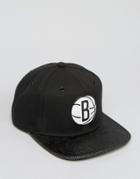 Mitchell & Ness Ultimate Snapback Cap Brooklyn Nets With Textured Leather Visor - Black