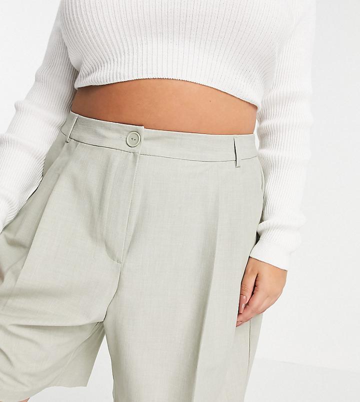Collusion Plus Longline Tailored Shorts In Light Green