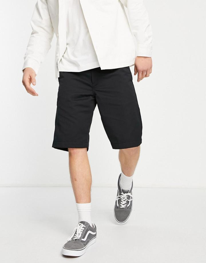 Carhartt Wip Master Relaxed Chino Shorts In Black
