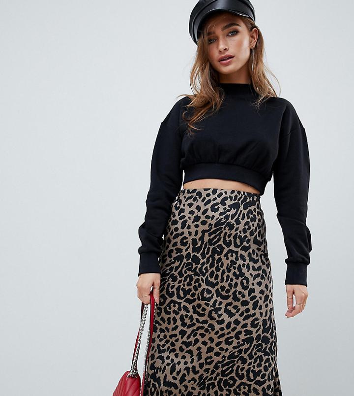 Asos Design Petite Super Crop Sweat In Black - Black