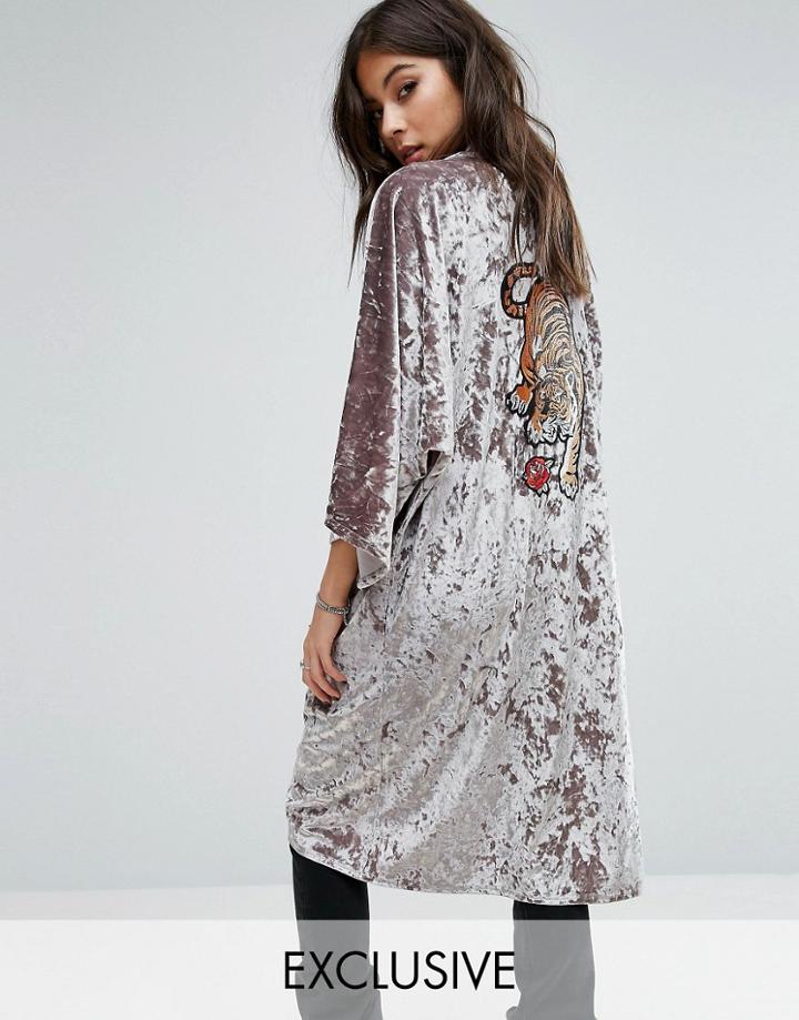 Rokoko Trophy Kimono With Tiger Back Patch - Silver