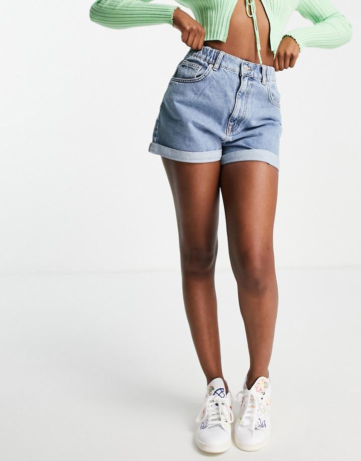 Pull & Bear Elasticated Waist Denim Mom Shorts In Light Blue
