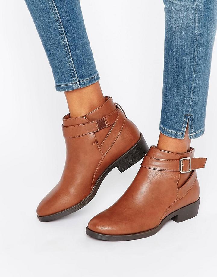 New Look Buckle Flat Ankle Boot - Tan