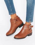 New Look Buckle Flat Ankle Boot - Tan