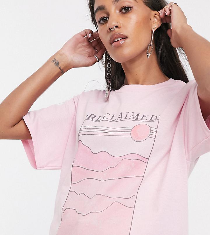 Reclaimed Vintage Inspired Sun Scape T-shirt-pink