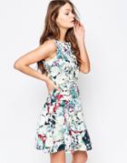 Closet Fit And Flare Dress In Floral Print - White