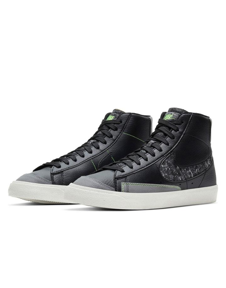 Nike Blazer Mid '77 Vntg M2z Sneakers In Black