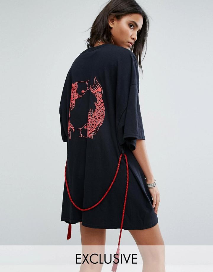 Milk It Vintage Kimono T-shirt With Back Print - Black