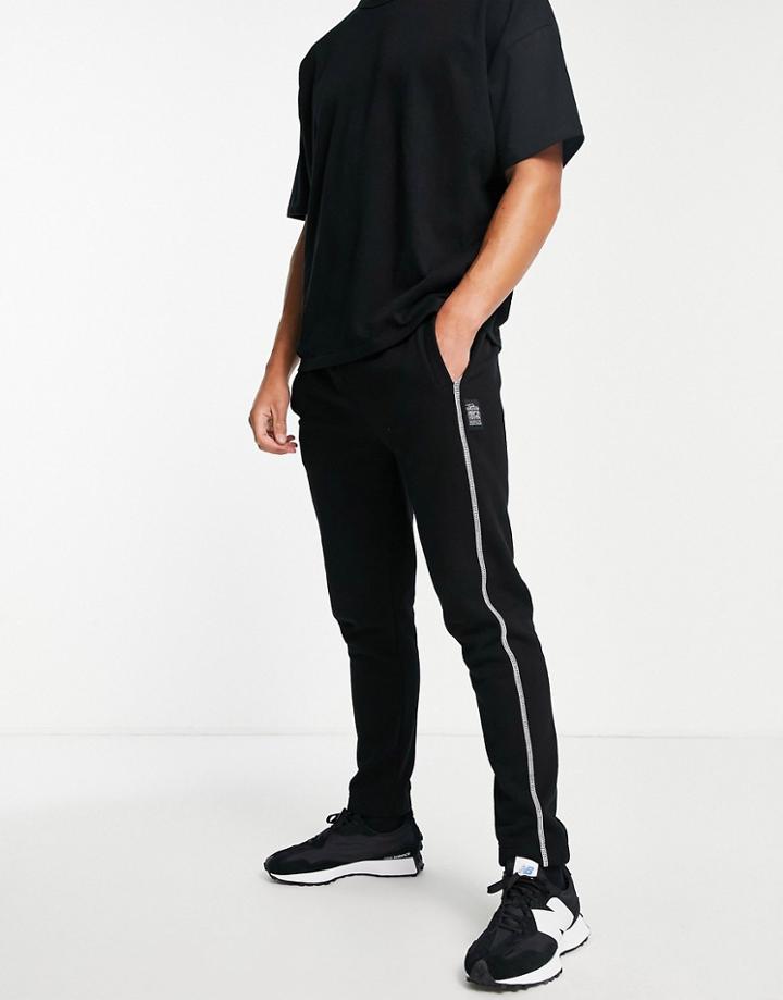 Topman Signature Sweatpants With Contrast Stitching In Black