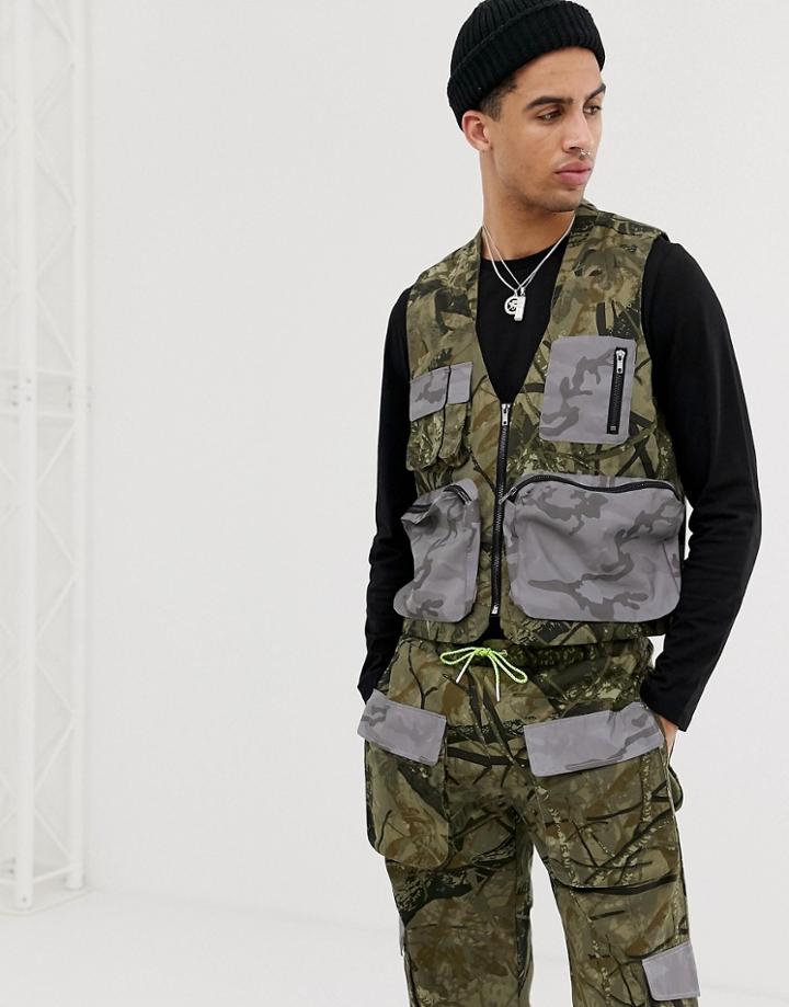 Jaded London Utility Tank In Camo Print With Reflective Pockets - Green
