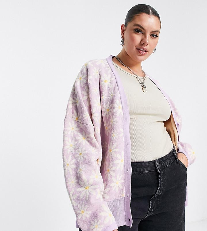 Only Curve Daisy Print Cardigan In Pink
