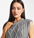Asyou Cable Knitted Tabard Vest In Gray-grey