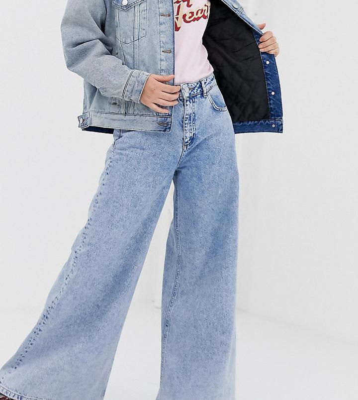 Reclaimed Vintage The '94 Low Rise Super Wide Jean In Light Stone Wash-blue