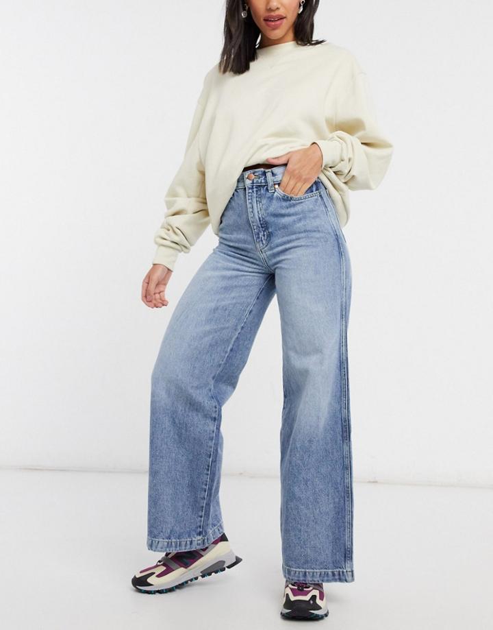 Wrangler High Rise Wide Leg Jeans In Bleach Wash-blues