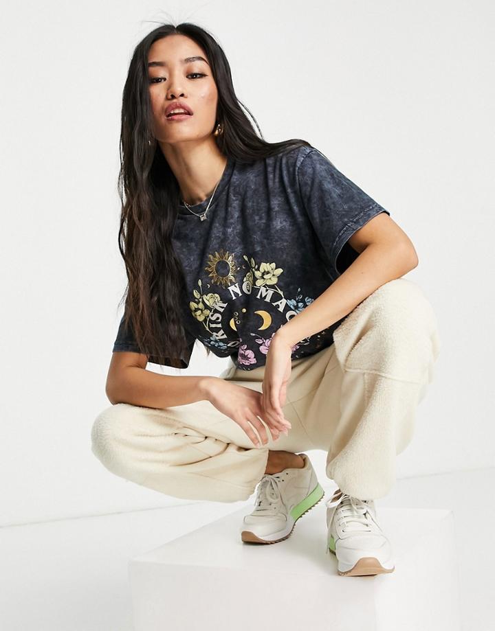 New Look Graphic Oversized Boyfriend Tee In Gray Acid Wash