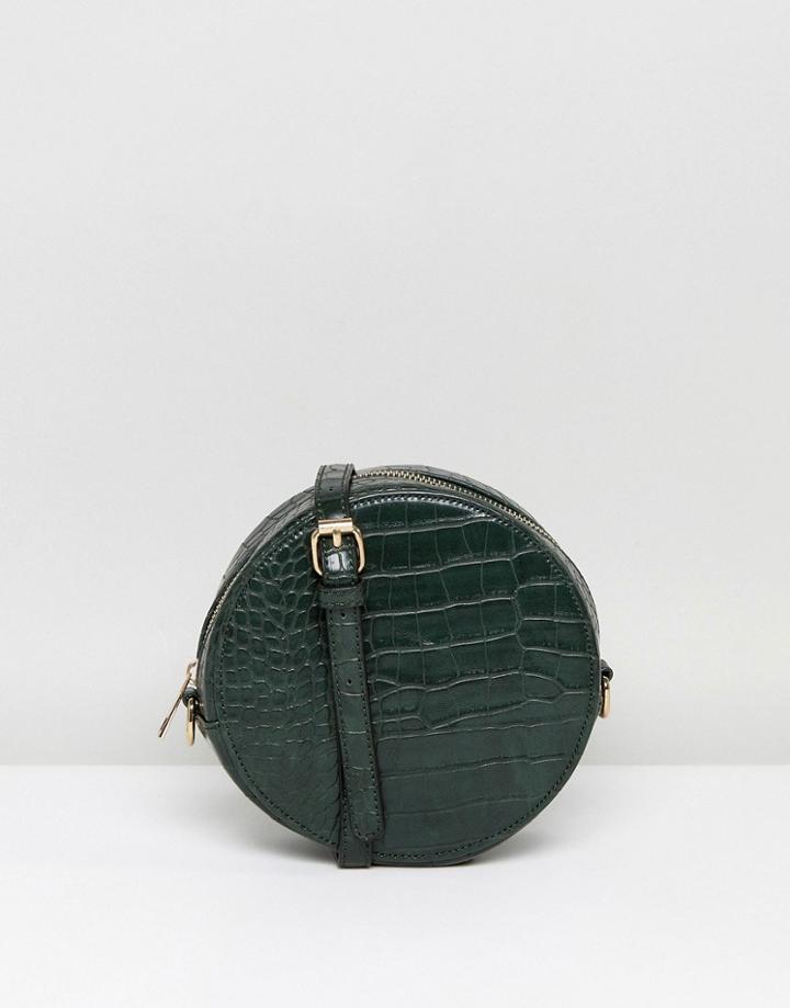 Liquorish Mock Croc Efffect Round Crossbody Bag With Chain Strap - Green