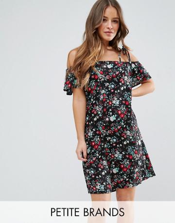 Yumi Petite Dress With Cold Shoulder In Floral Print - Black