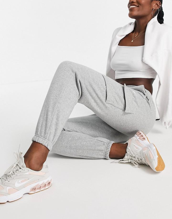 Nike Essentials Cuffed Cargo Sweatpants In Gray Heather