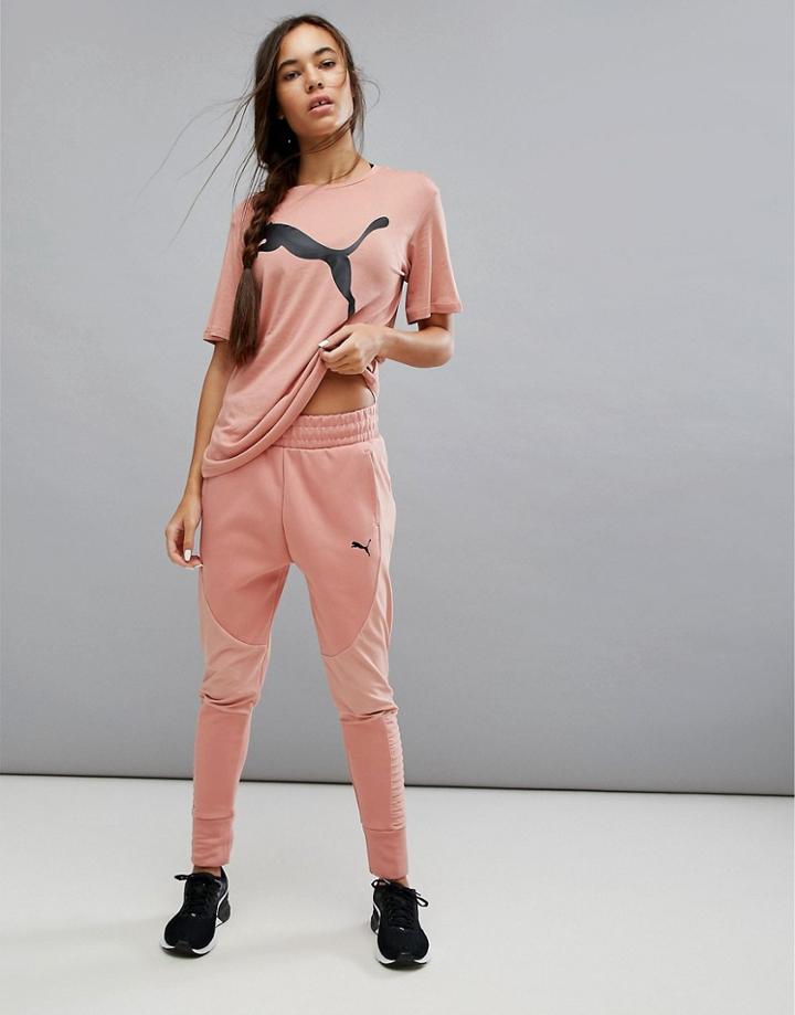Puma Evostripe Pants In Pink - Pink