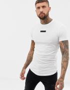 Religion T-shirt In White With Logo Patch And Curved Hem - White