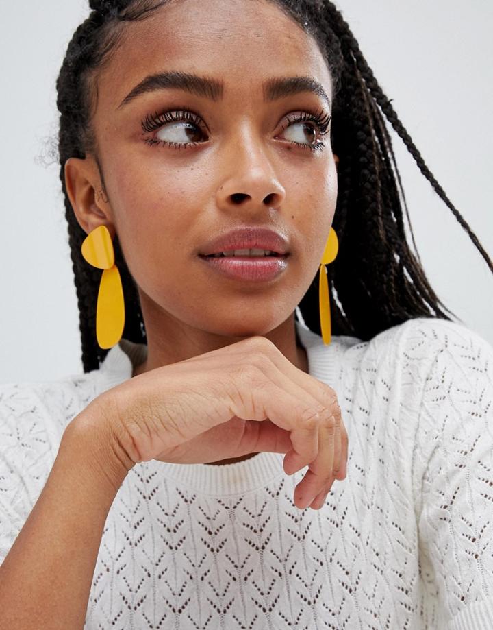 Moniky Drop Earrings In Yellow - Yellow