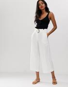 New Look Buckle Detail Cropped Pants In White