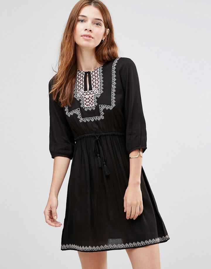 Diya Embroirdered Dress - Black