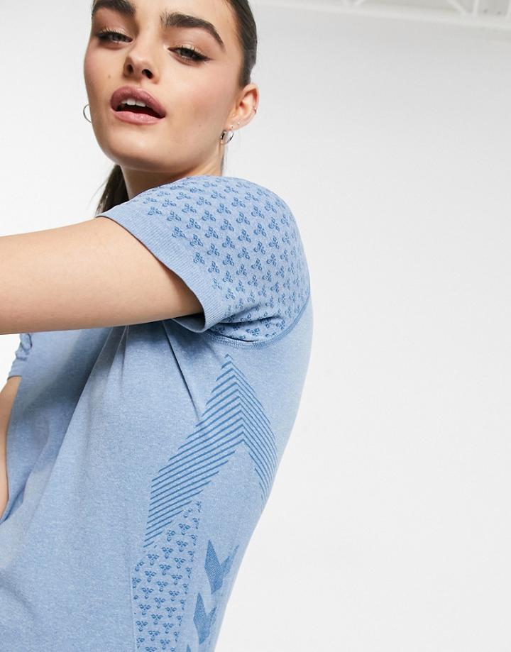 Hummel Ci Seamless T-shirt In Faded Denim-blues