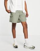 New Look Relaxed Fit Short With Pockets In Light Khaki-green