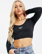 Reebok Small Central Logo Cropped Long Sleeve Top In Black