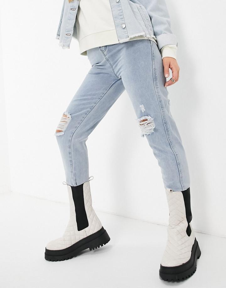 Saint Genies Busted Jean Mom In Light Wash-blue