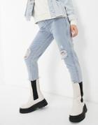 Saint Genies Busted Jean Mom In Light Wash-blue