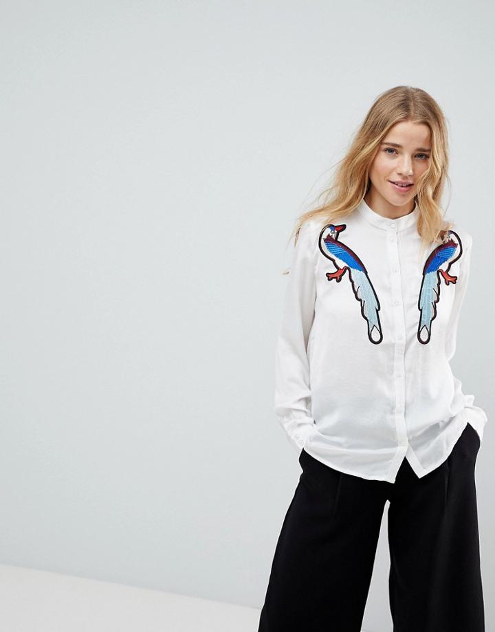 B.young Bird Morif Shirt - White