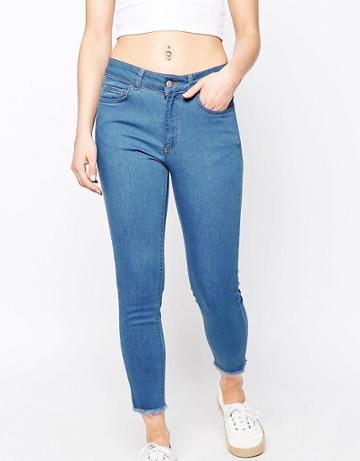 Chorus Petite Salem Skinny Jeans