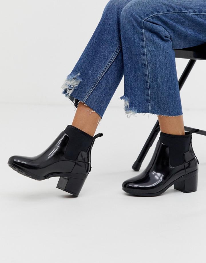 Hunter Kitten Heel Glossy Chelsea Welly Boot In Black