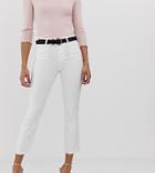 Stradivarius Raw Hem Straight Leg Jeans In White - White