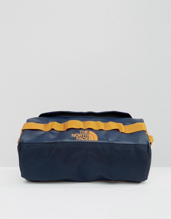 The North Face Base Camp Toiletry Bag In Small Navy - Navy