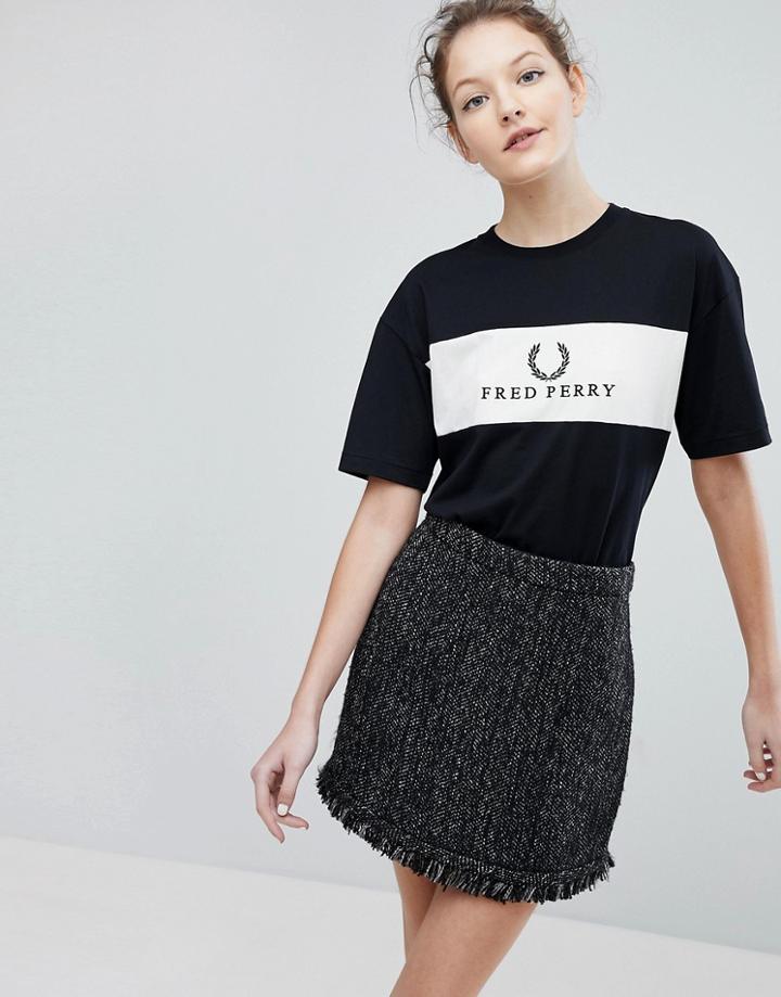 Fred Perry Wreath Logo Panel T Shirt - Black