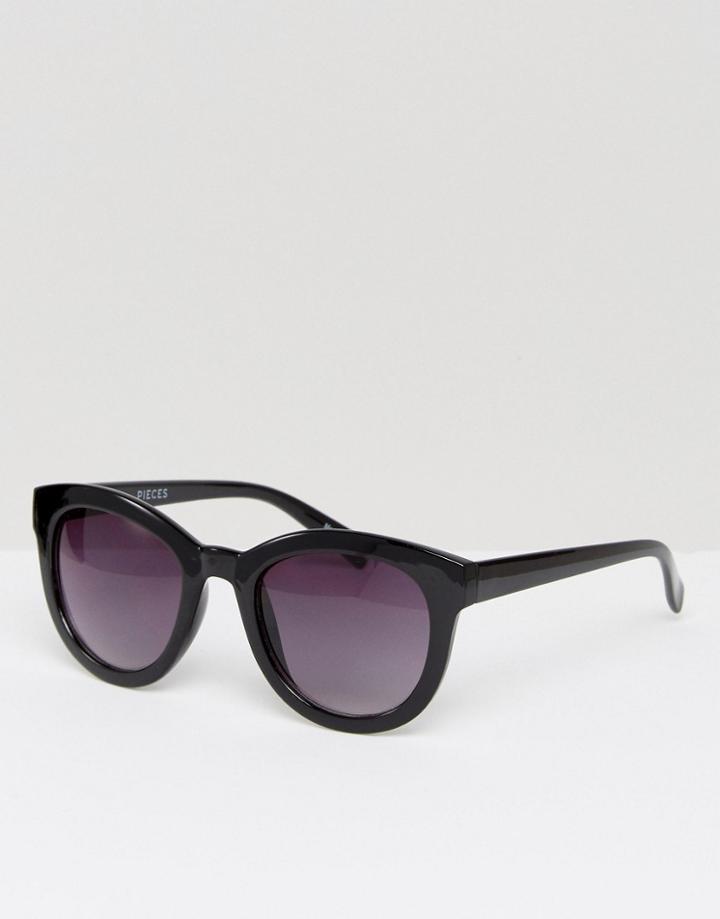 Pieces Kalinda Black Sunglasses - Gold