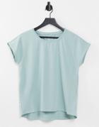 Only Play Alibree Short Sleeve Relaxed Fit Training Tee In Gray Mist-grey