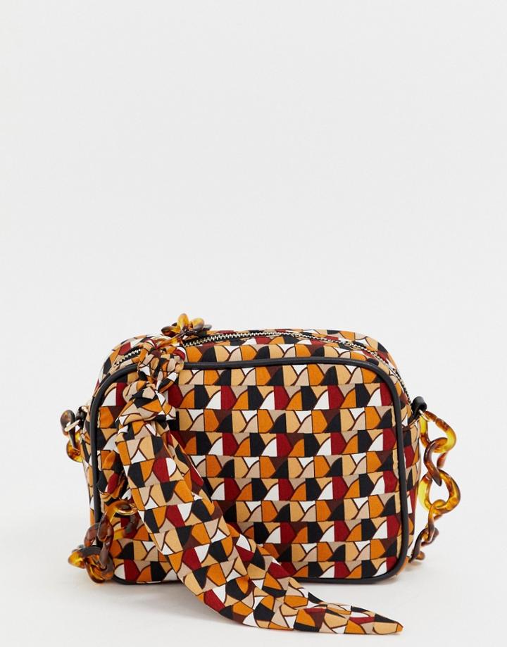 Prettylittlething Cross Body Bag With Tortoishell Chain Strap In Geo Print - Brown