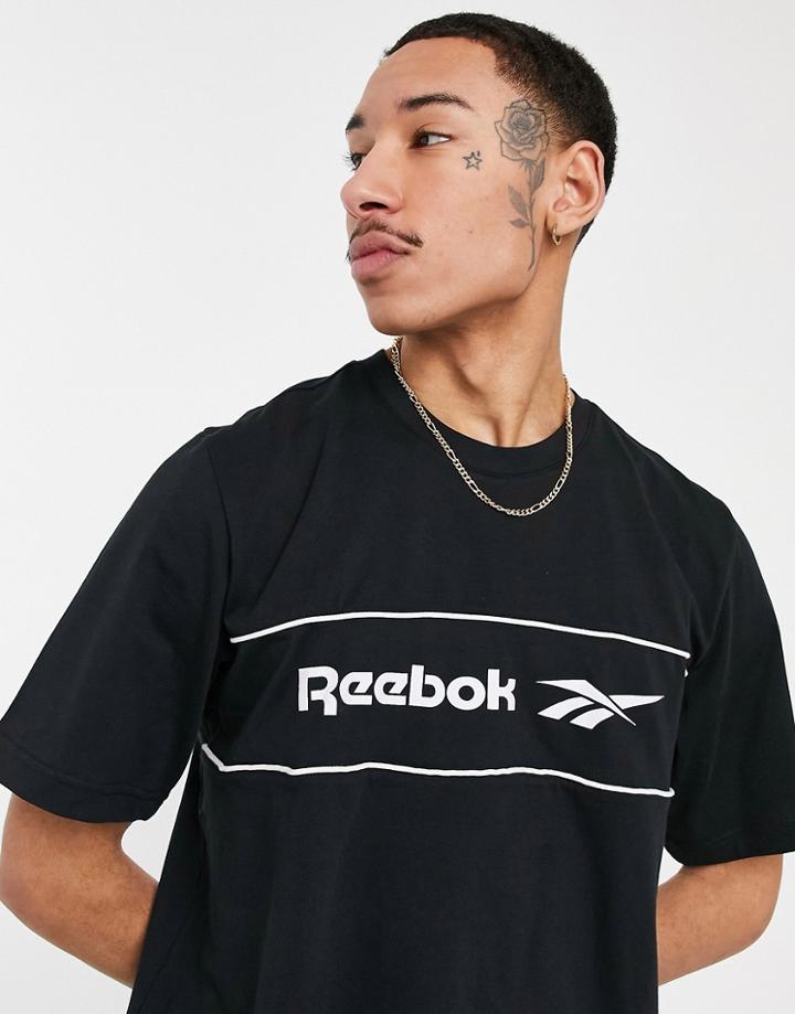 Reebok Cl F Linear T-shirt In Black
