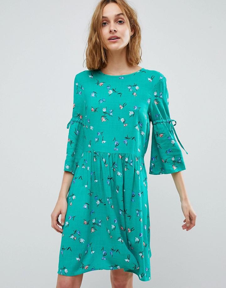 Vero Moda Ditsy Printed Skater Dress With Tie Sleeves - Green