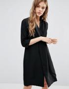 Closet Wide V-neck Split Panel Dress - Black
