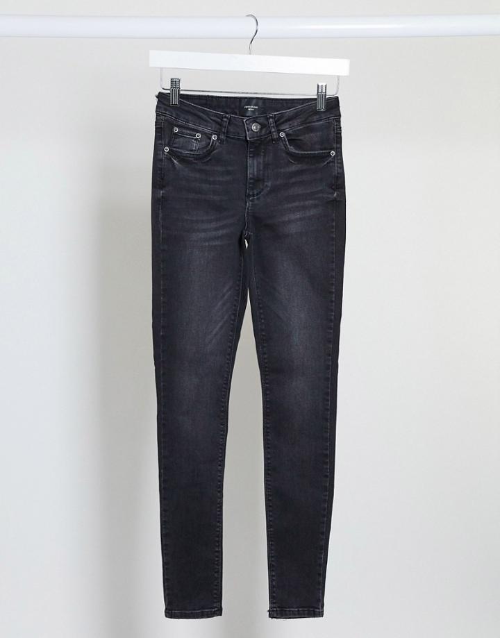 Vero Moda Super Slim Leg Jeans In Black