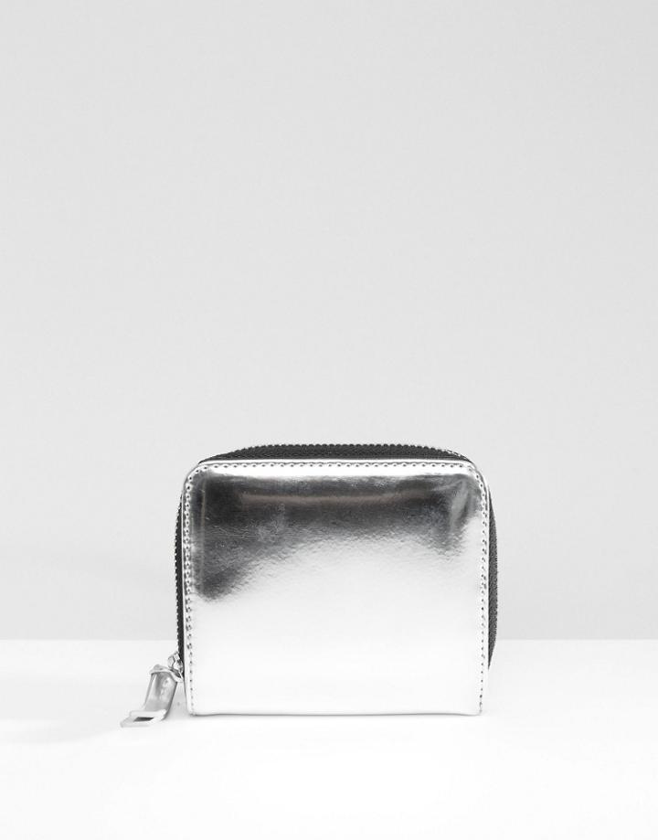 Monki Metallic Zip Around Purse - Silver