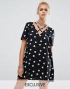 Milk It Vintage Tea Dress With Strap Detail In Daisy Print - Black