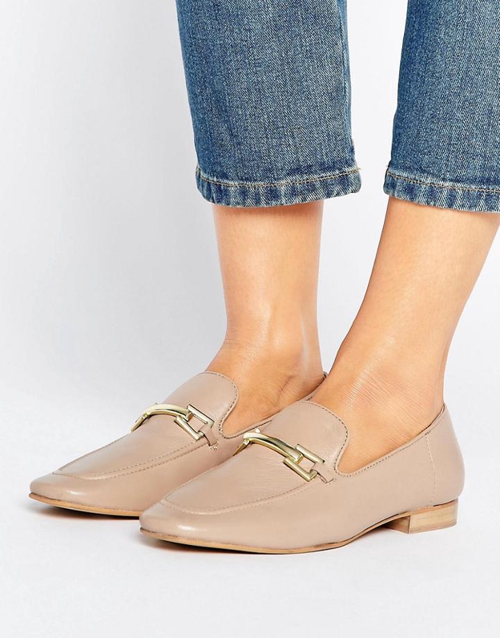 Park Lane Trim Loafer - Beige