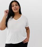 Asos Design Curve V-neck T-shirt With Short Sleeves In White - White